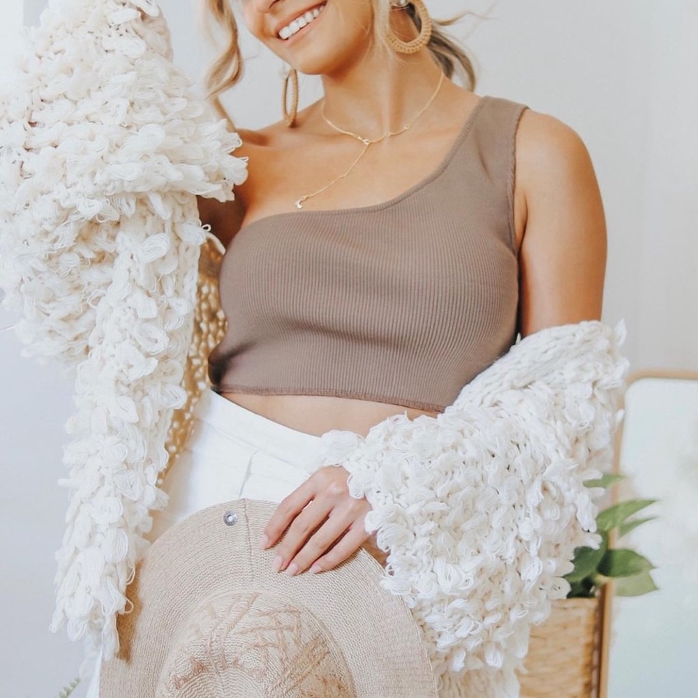 Sadie & Sage - Fringe Sweater